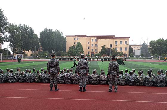 十四岁孩子逃学厌学怎么教育