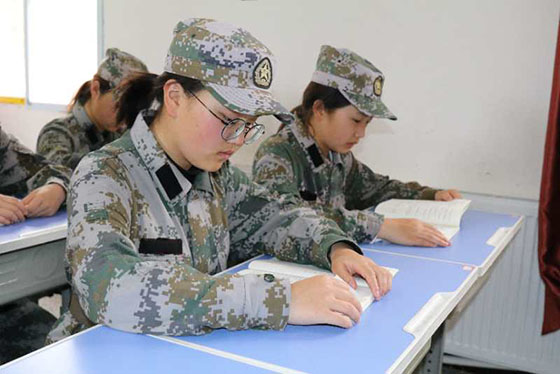 14岁的儿子厌学怎么办呢？